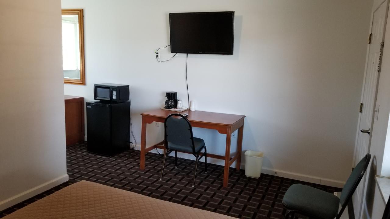 Budget Inn Breezewood Exterior foto